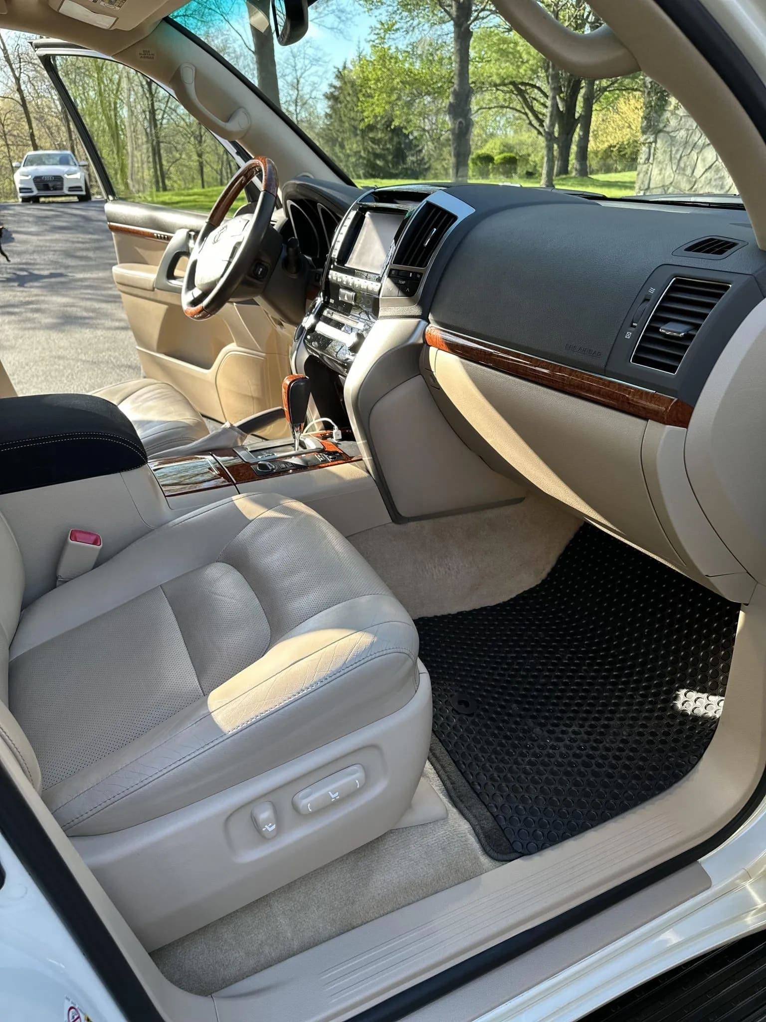 2013 Toyota Land Cruiser — Legendary Luxury, view