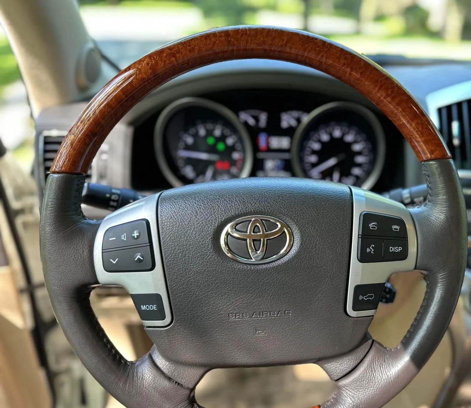 2013 Toyota Land Cruiser — Legendary Luxury, view
