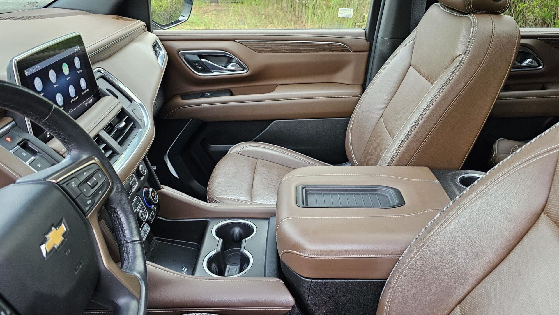 2021 Chevrolet Tahoe 4x4 High Country
Only 48,931 Miles | 4x4 |, view
