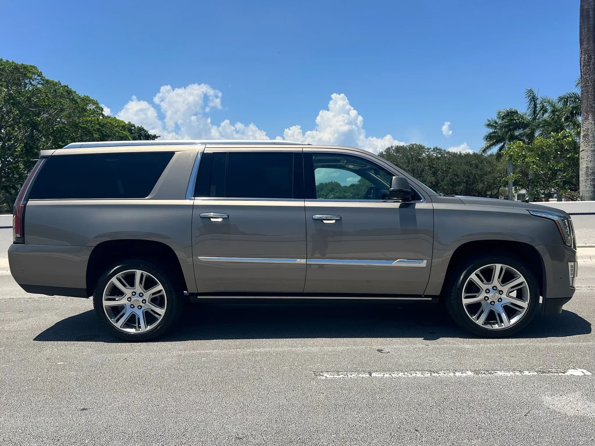 2017 Cadillac Escalade ESV Premium Luxury 4WD ONLY 29K MILES!, view