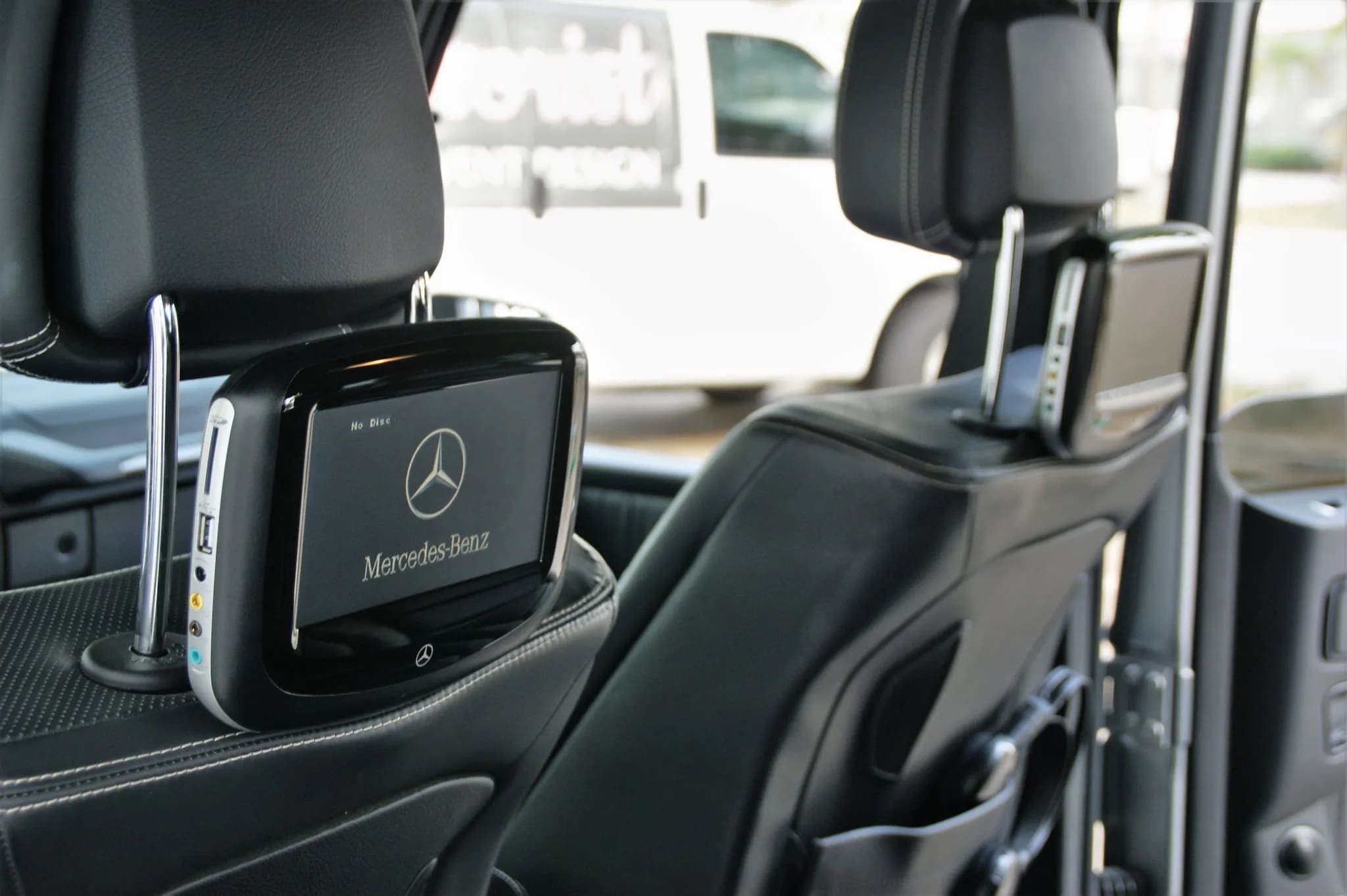 2015 Mercedes-Benz G63 AMG, view