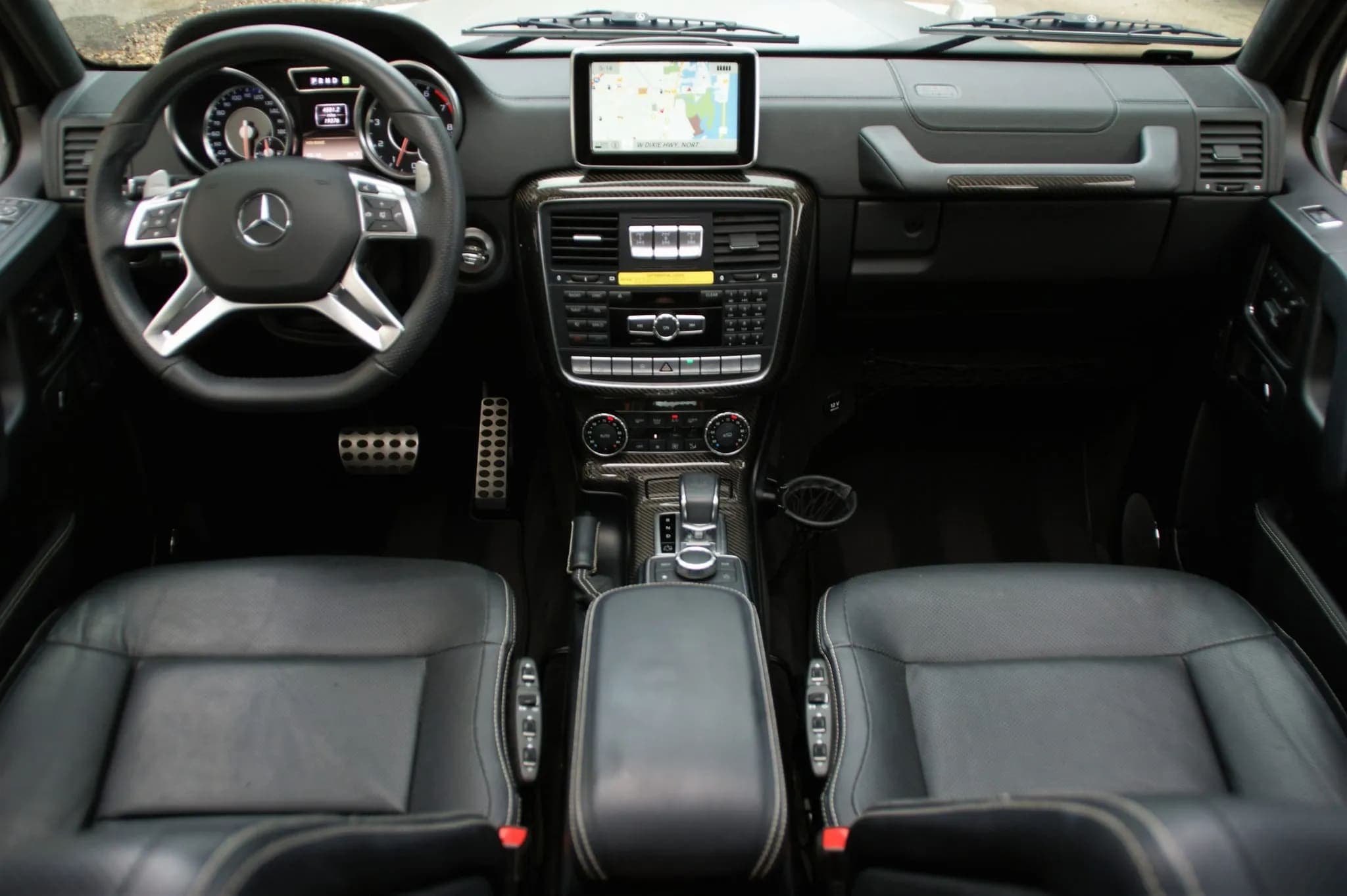 2015 Mercedes-Benz G63 AMG, view
