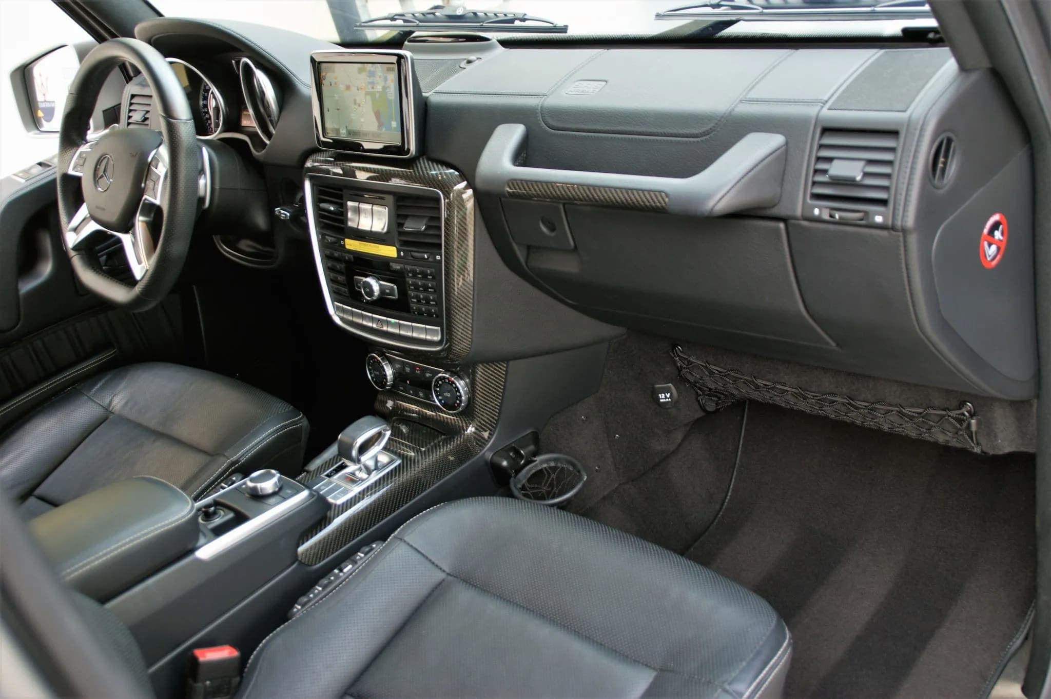 2015 Mercedes-Benz G63 AMG, view