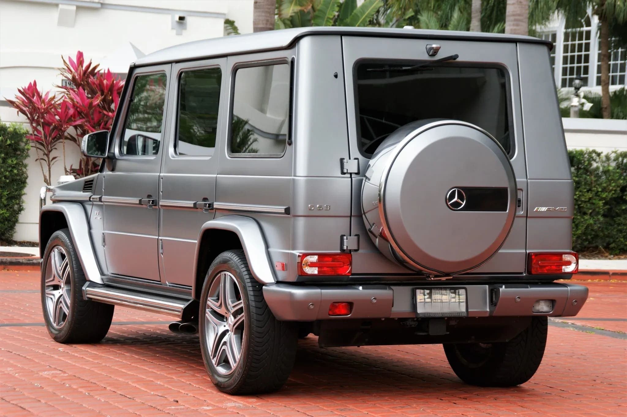 2015 Mercedes-Benz G63 AMG, view