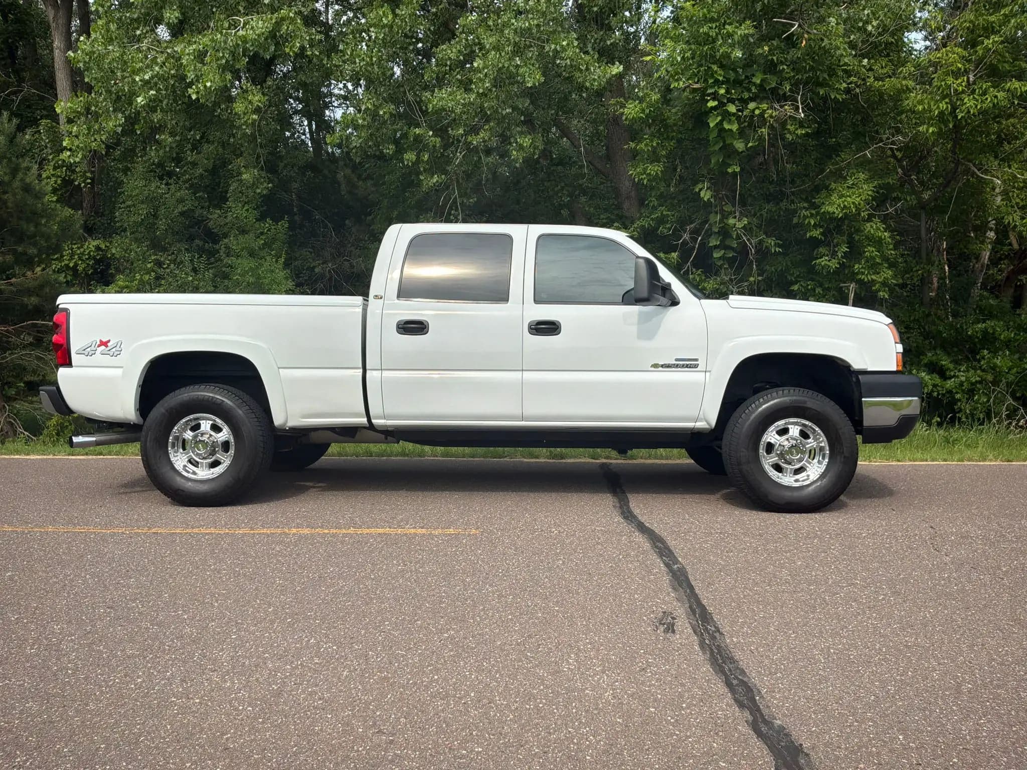 2007 Chevrolet Silverado Classic 2500 LT Crew Cab Duramax 4×4, view