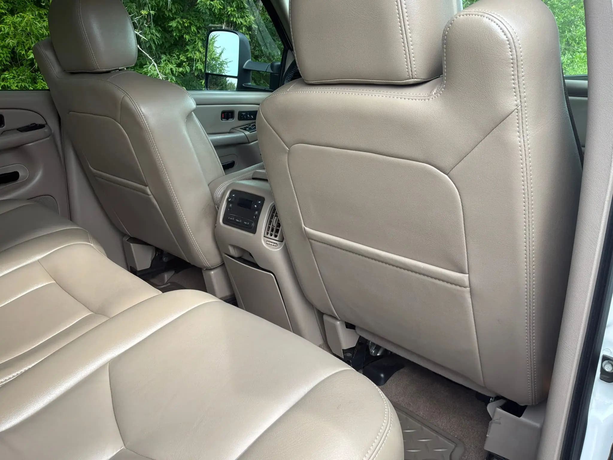 2007 Chevrolet Silverado Classic 2500 LT Crew Cab Duramax 4×4, view