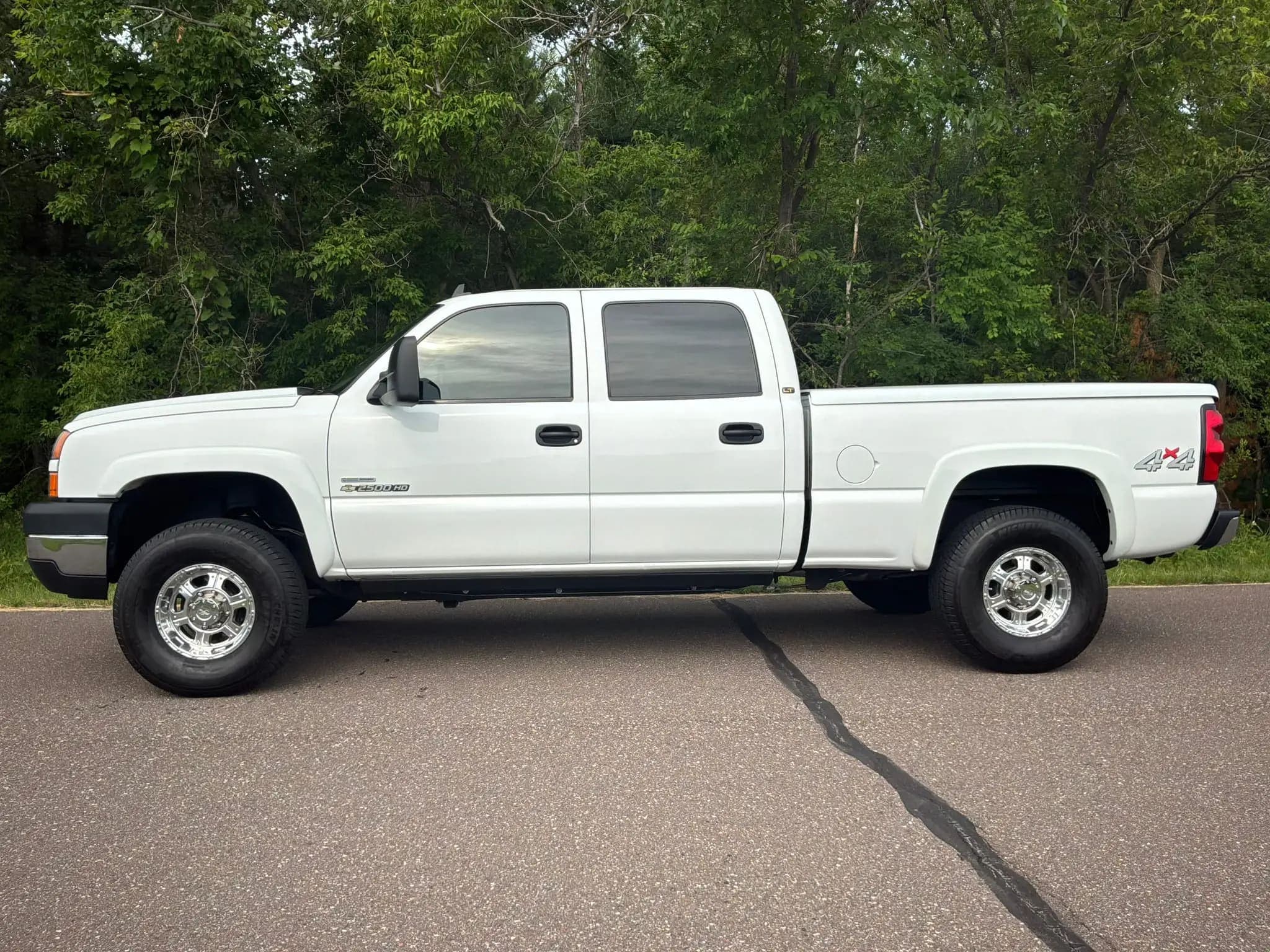 2007 Chevrolet Silverado Classic 2500 LT Crew Cab Duramax 4×4, view
