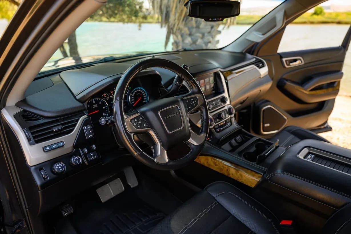 2017 GMC Yukon Denali Callaway SC560 | 64,000 Miles | Supercharged V8 | 560 HP | Premium Luxury SUV, view